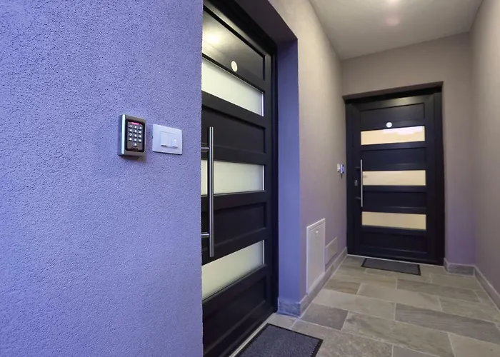 Bonvenon2pula 아파트 *